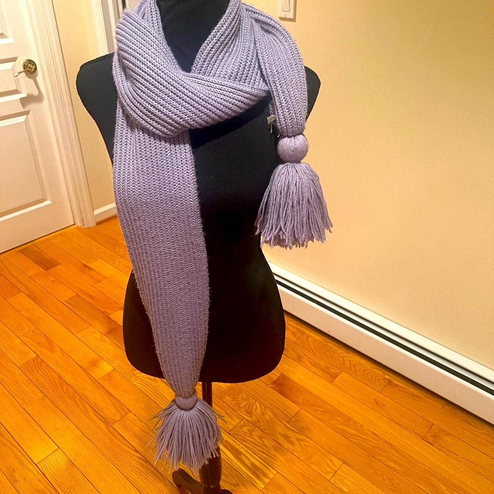 Gap Lavender Knit Scarf with Tassels